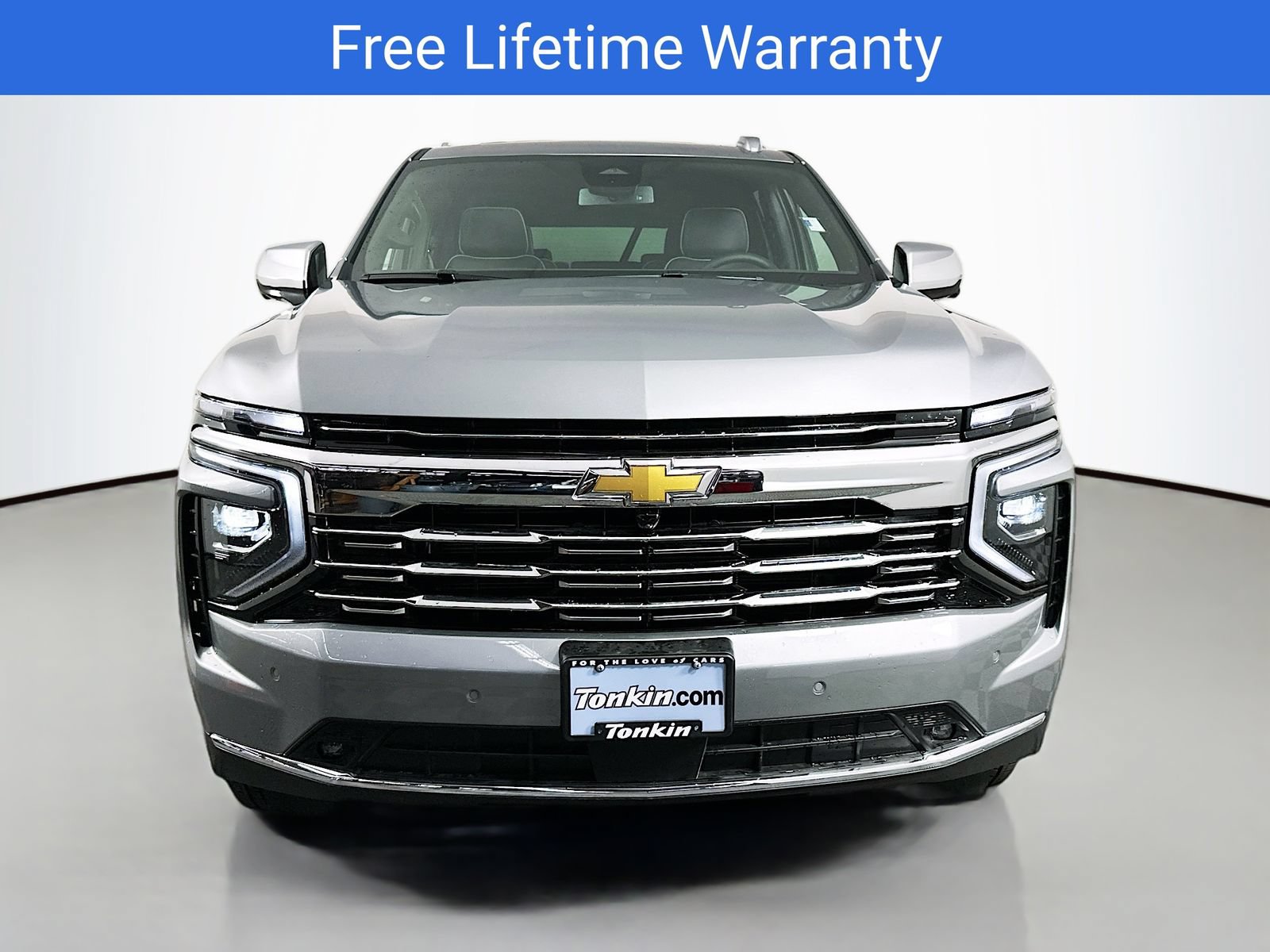 New 2026 Chevrolet Tahoe Premier w/ Sun And Tow Package AWD/4WD image 2