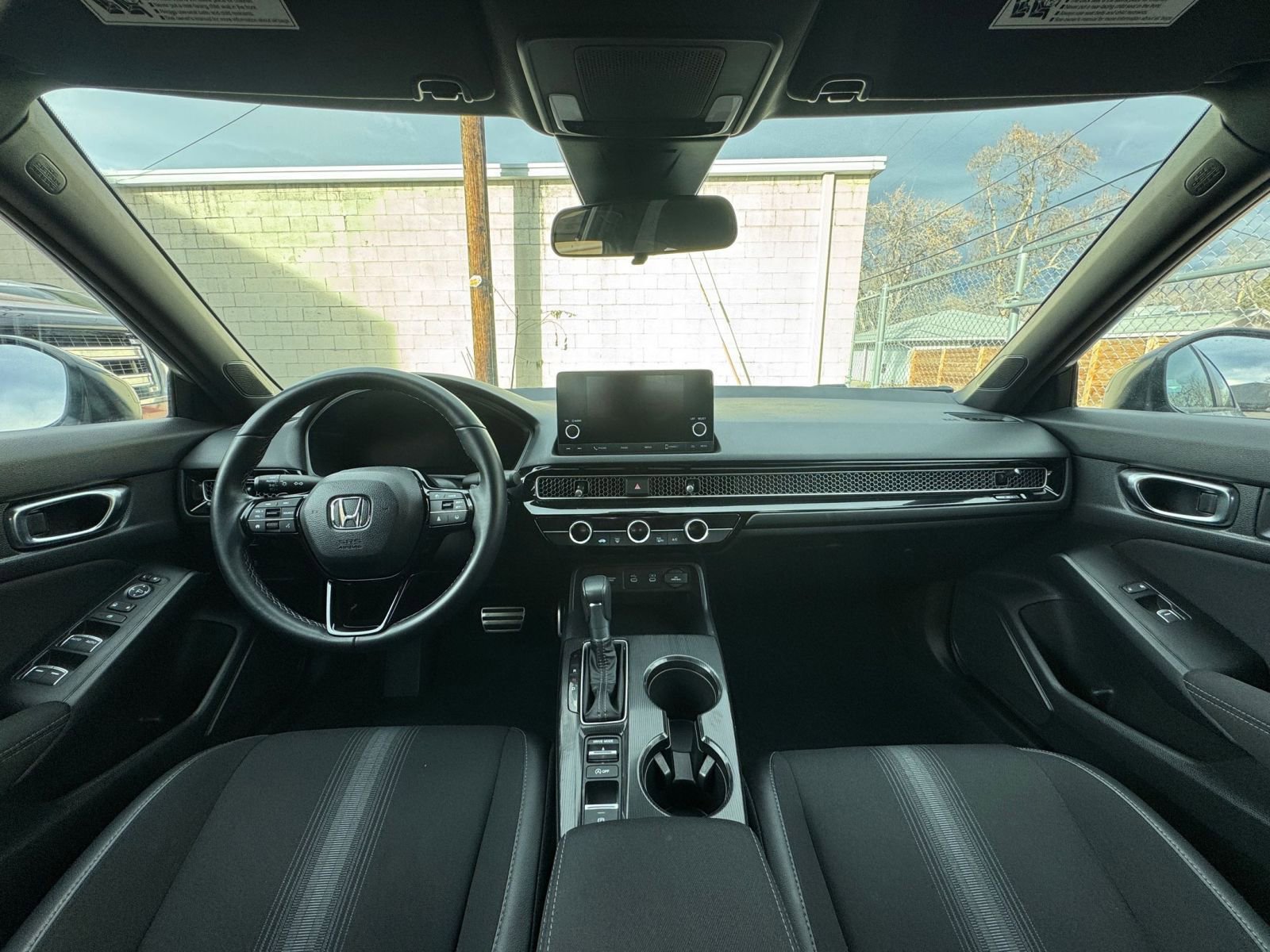 Used 2025 Honda Civic Sport image 32