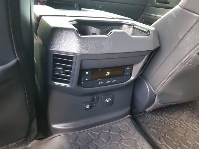Used 2024 Toyota Sequoia TRD Pro AWD/4WD image 15