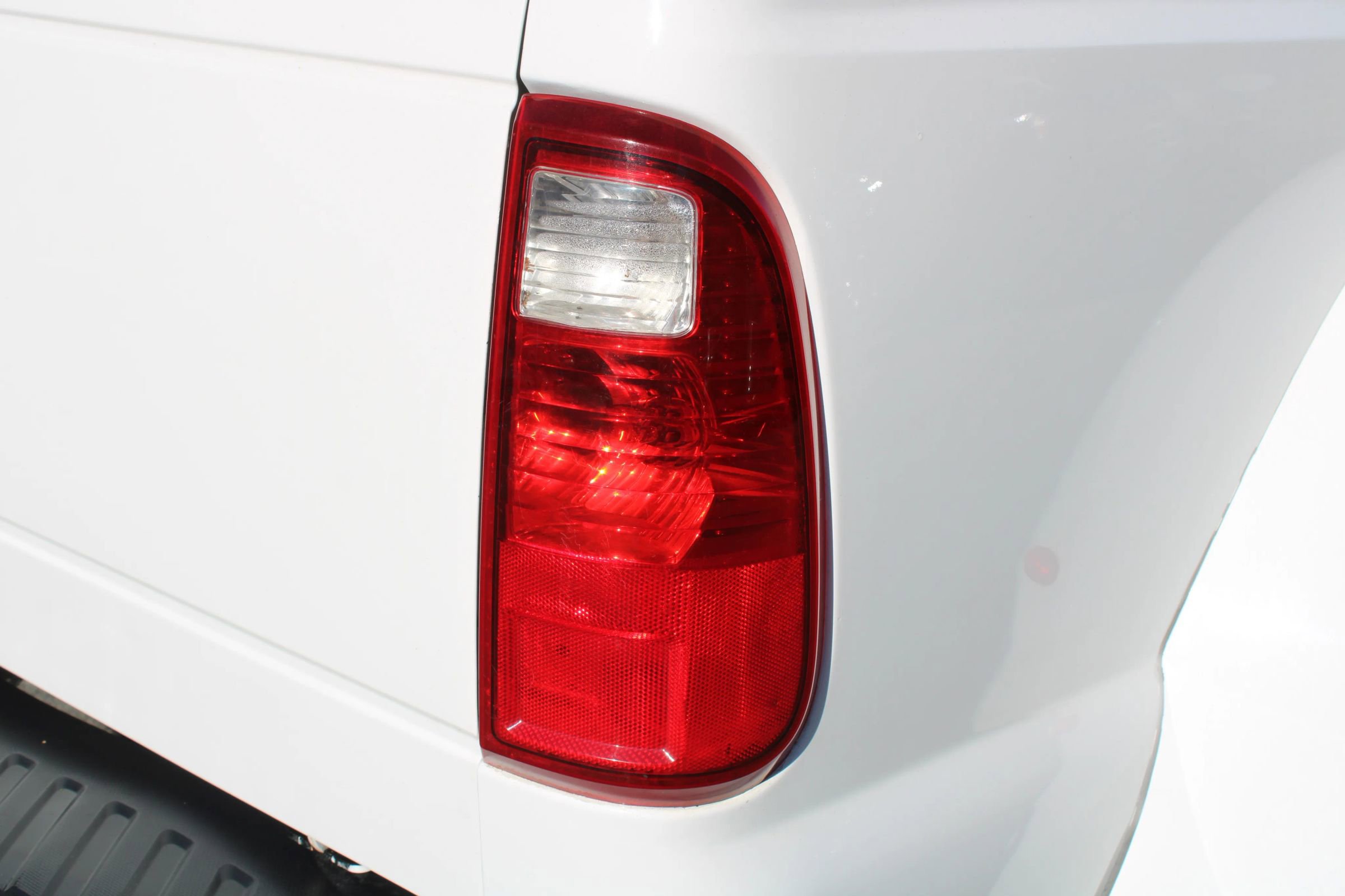 Used 2016 Ford F350 Lariat w/ Lariat Ultimate Package image 21