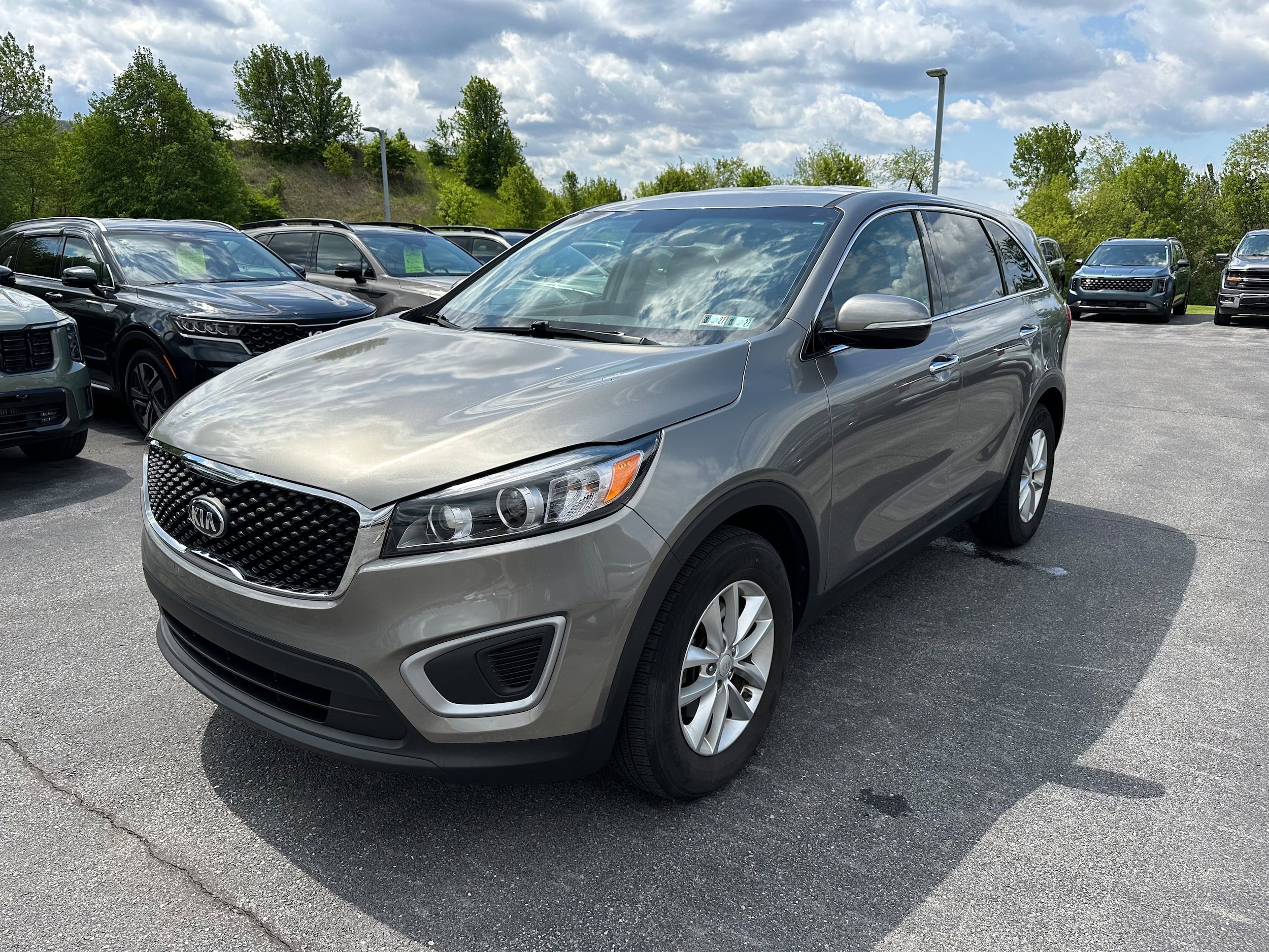 Used 2018 Kia Sorento L