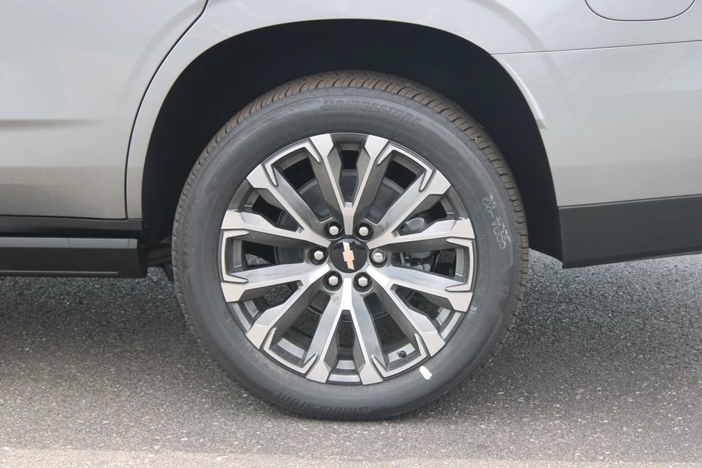 New 2026 Chevrolet Tahoe High Country AWD/4WD image 19