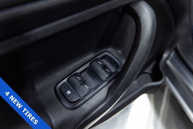 Used 2018 Ford Fiesta SE w/ Equipment Group 201A FWD image 12