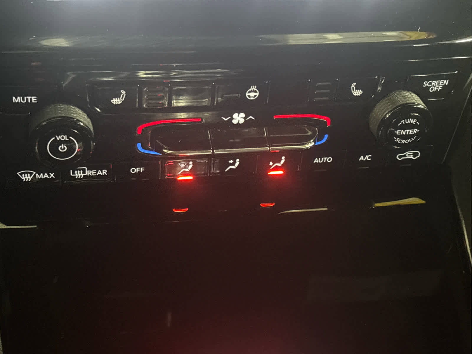 Used 2023 Jeep Grand Cherokee L Laredo image 21