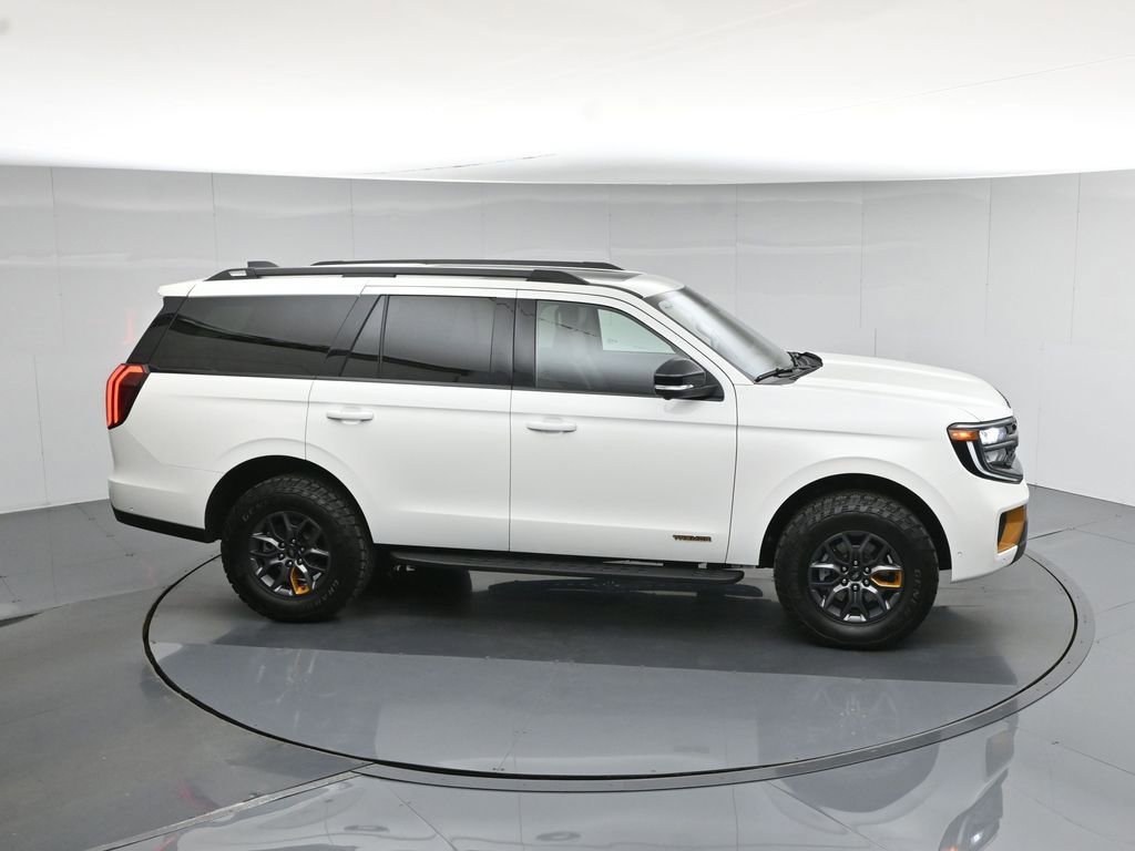 Used 2025 Ford Expedition Tremor AWD/4WD image 60