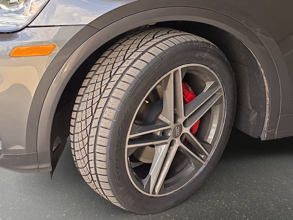 Used 2018 Audi SQ5 Prestige w/ Prestige Package AWD/4WD image 31