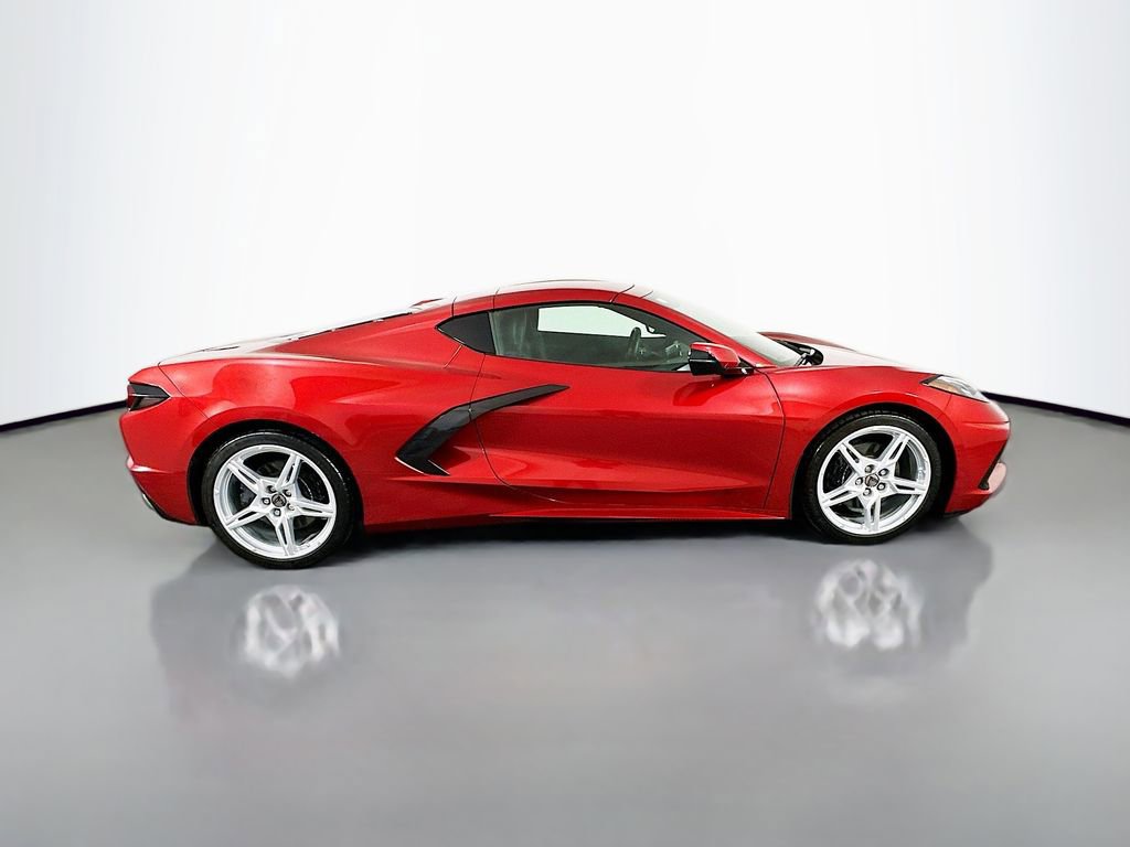 Used 2025 Chevrolet Corvette Stingray Coupe w/ 1LT image 4