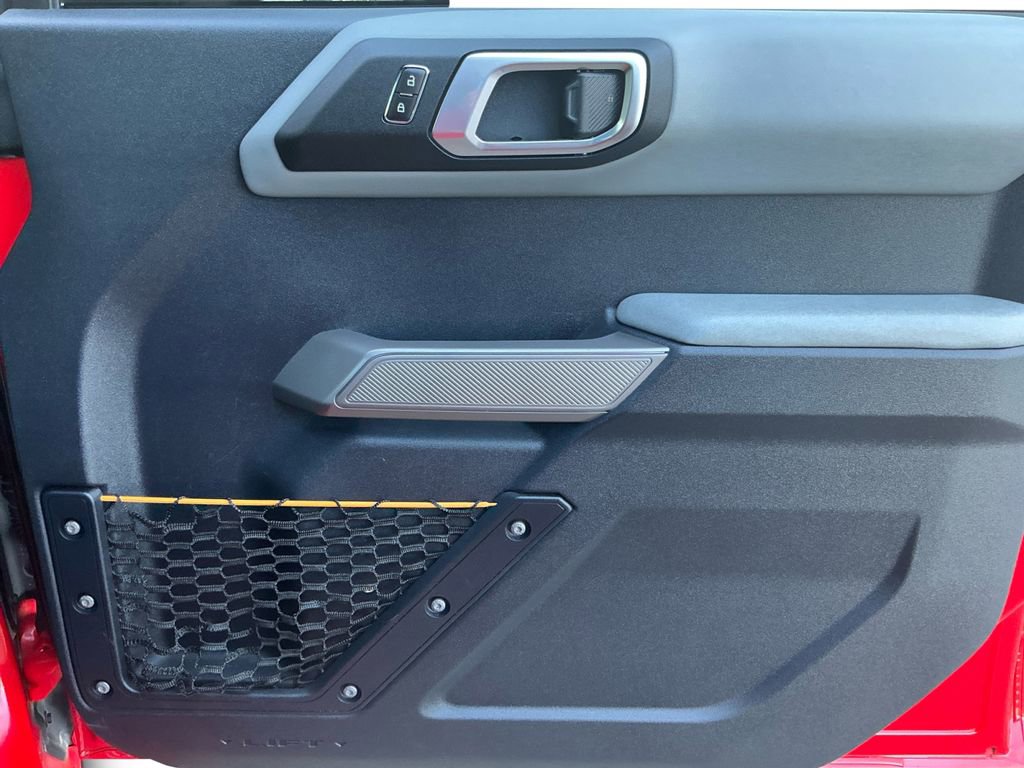 Used 2023 Ford Bronco Badlands w/ Sasquatch Package image 16