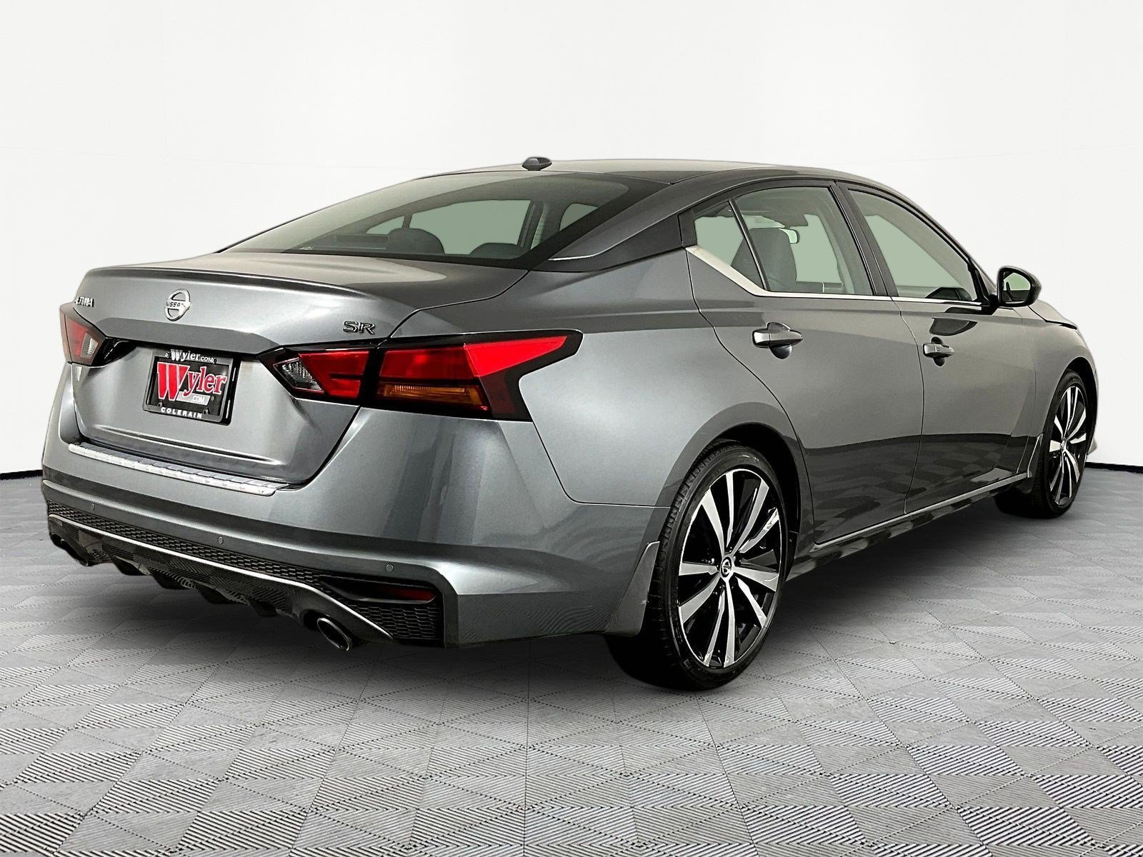Certified 2022 Nissan Altima 2.5 SR FWD image 6