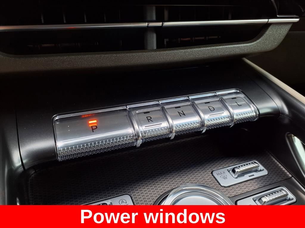 Used 2024 Lincoln Nautilus Premier w/ Equipment Group 102A image 15