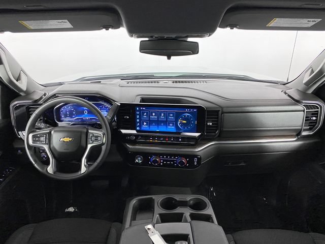 Used 2023 Chevrolet Silverado 1500 LT AWD/4WD image 13