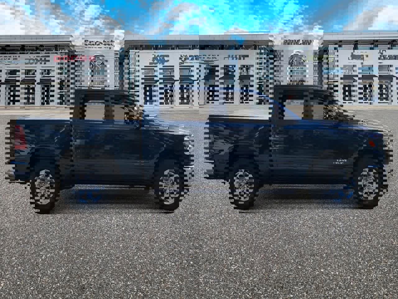 Used 2023 RAM 1500 Laramie image 9