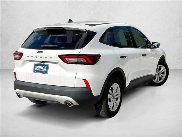 Used 2023 Ford Escape FWD image 2