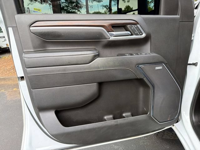Used 2024 GMC Sierra 2500 SLT w/ SLT Premium Package AWD/4WD image 10