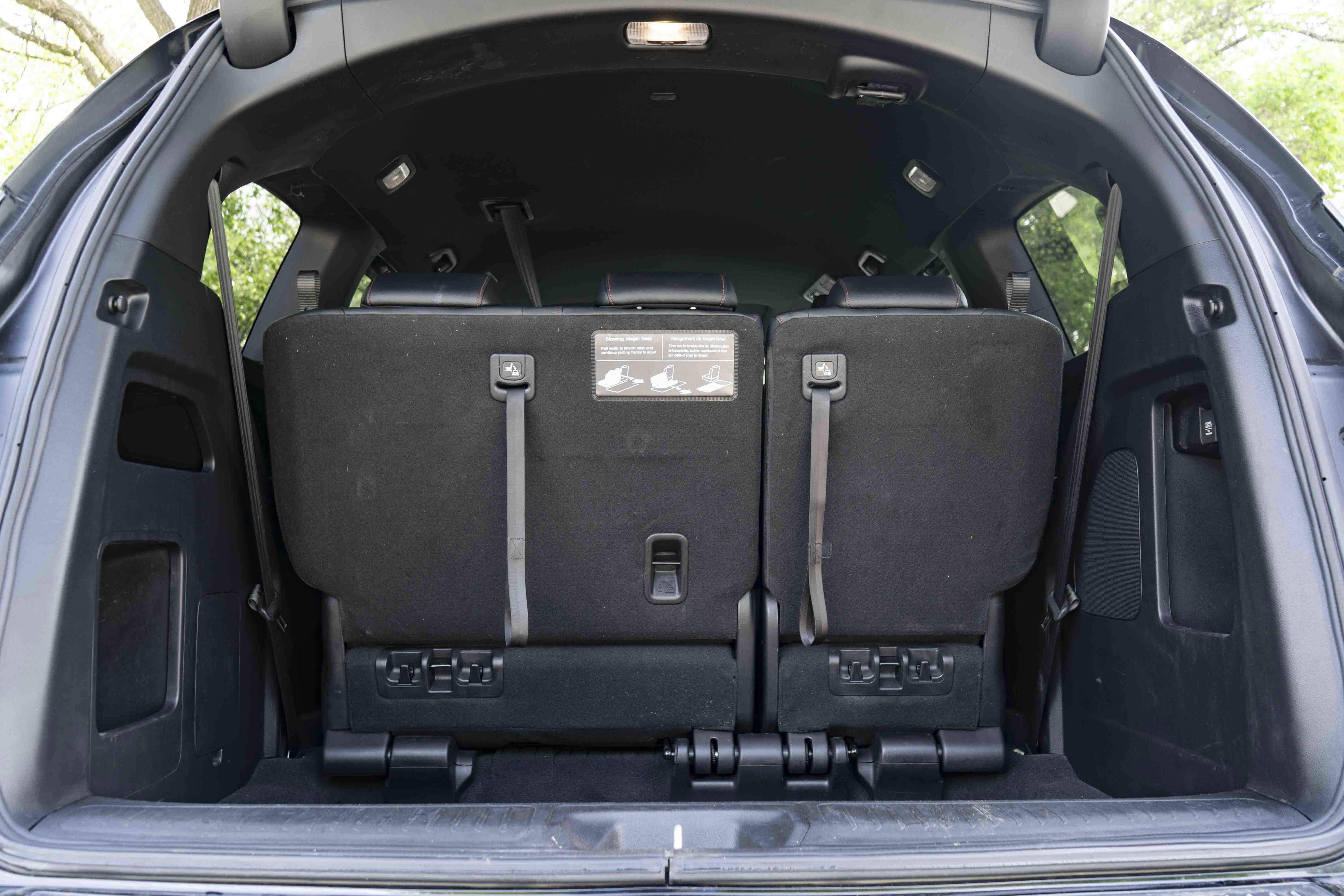 Used 2025 Honda Odyssey Sport-L image 43