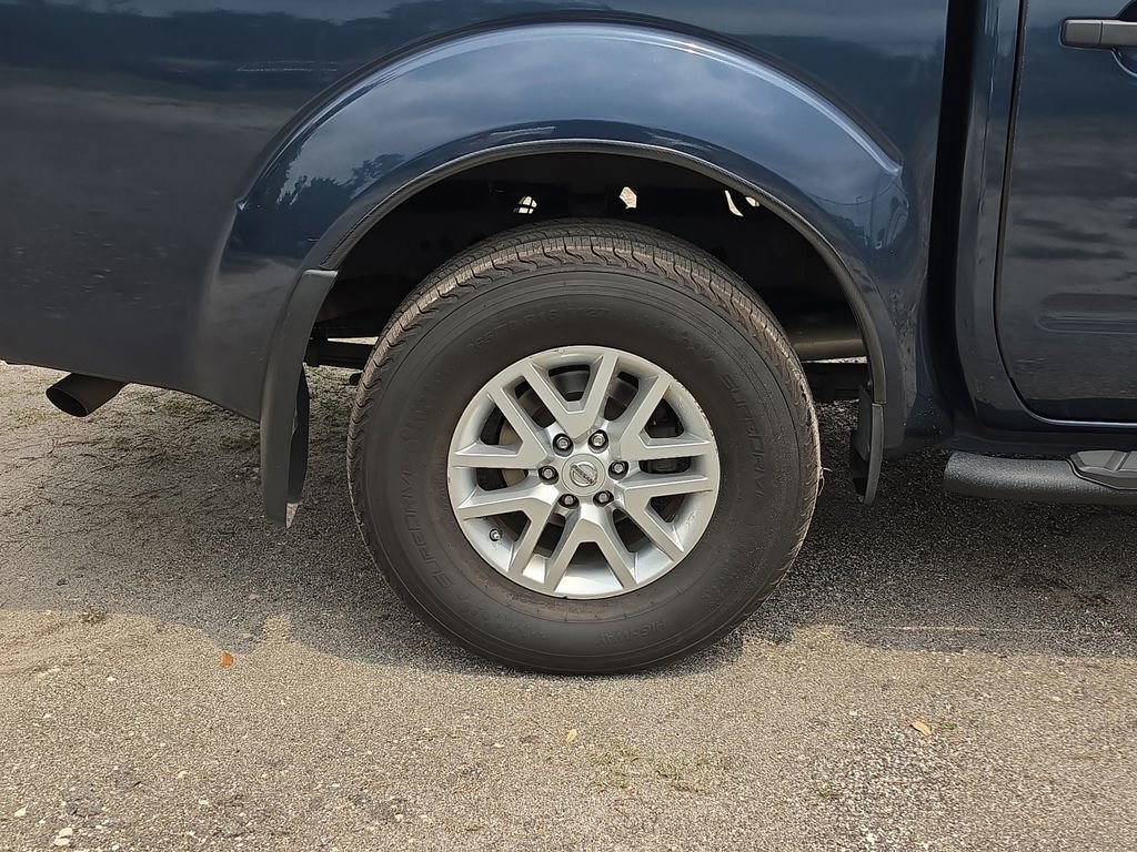 Used 2019 Nissan Frontier SV AWD/4WD image 5