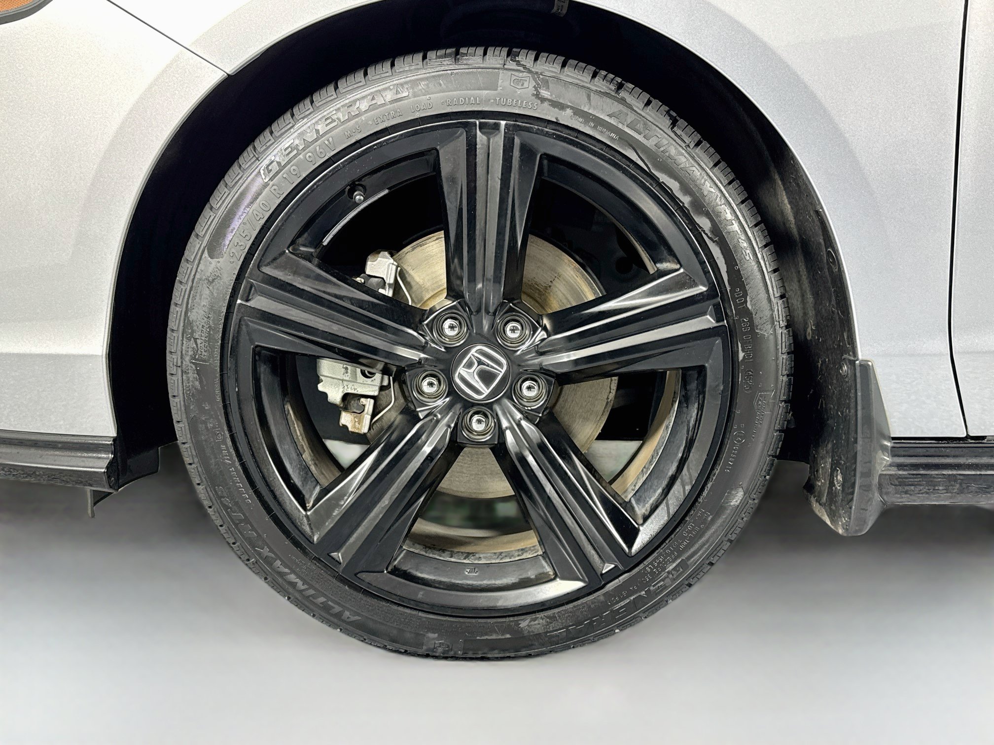 Certified 2024 Honda Accord Sport image 30
