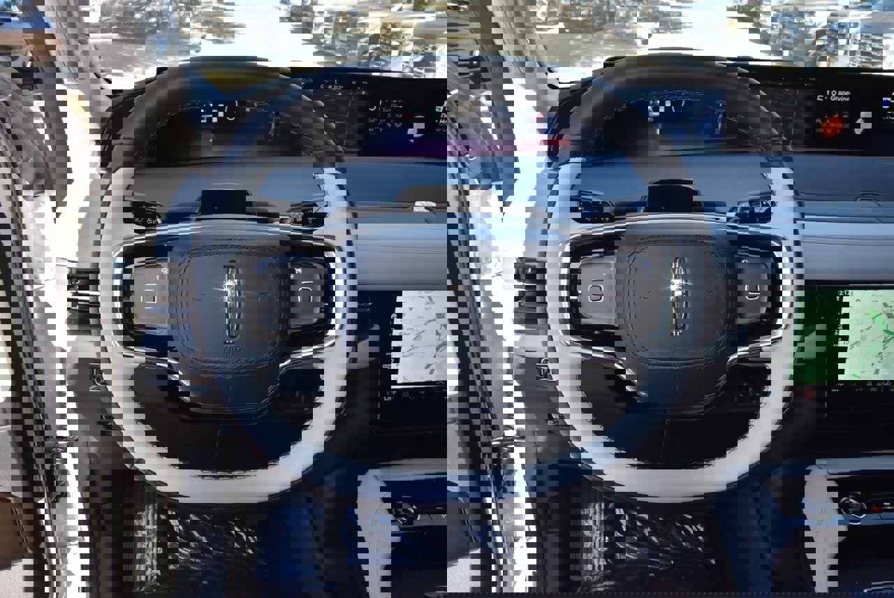 New 2026 Lincoln Navigator L Black Label image 25