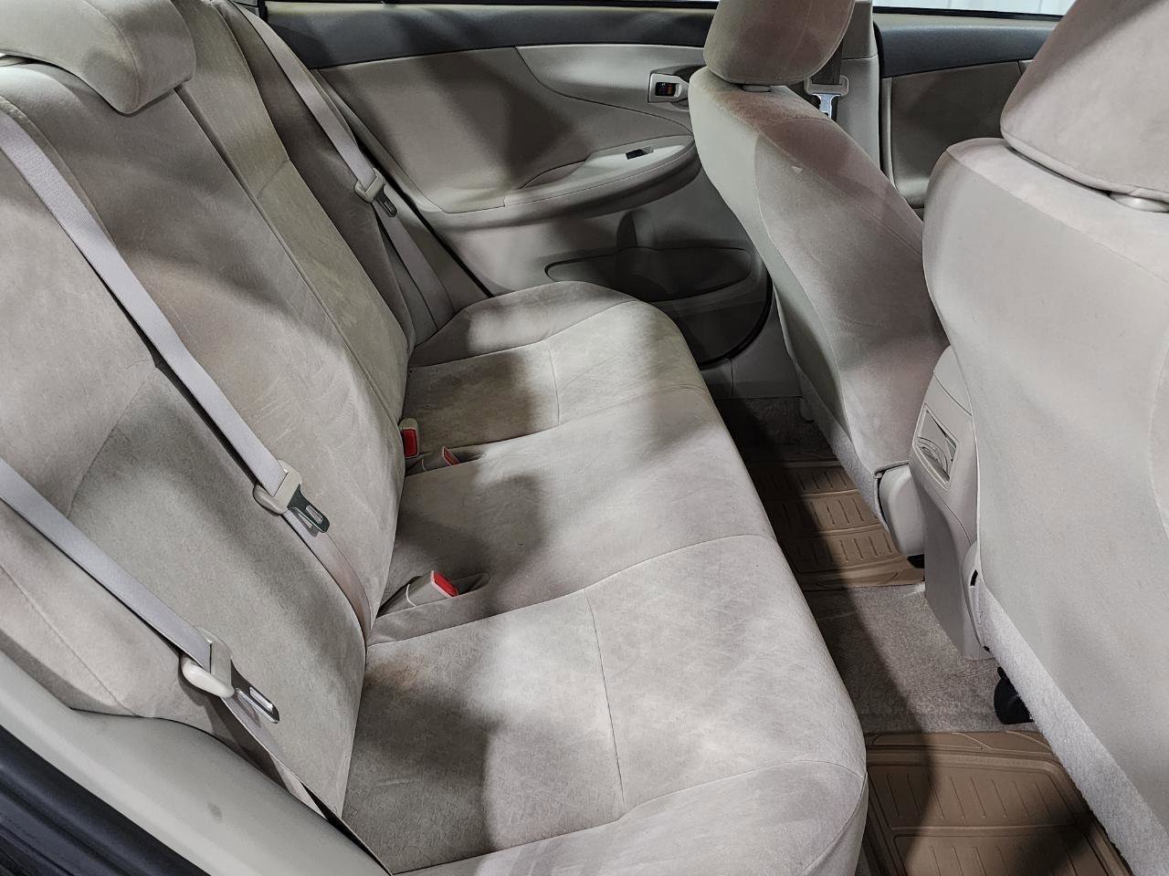 Used 2009 Toyota Corolla LE FWD image 21