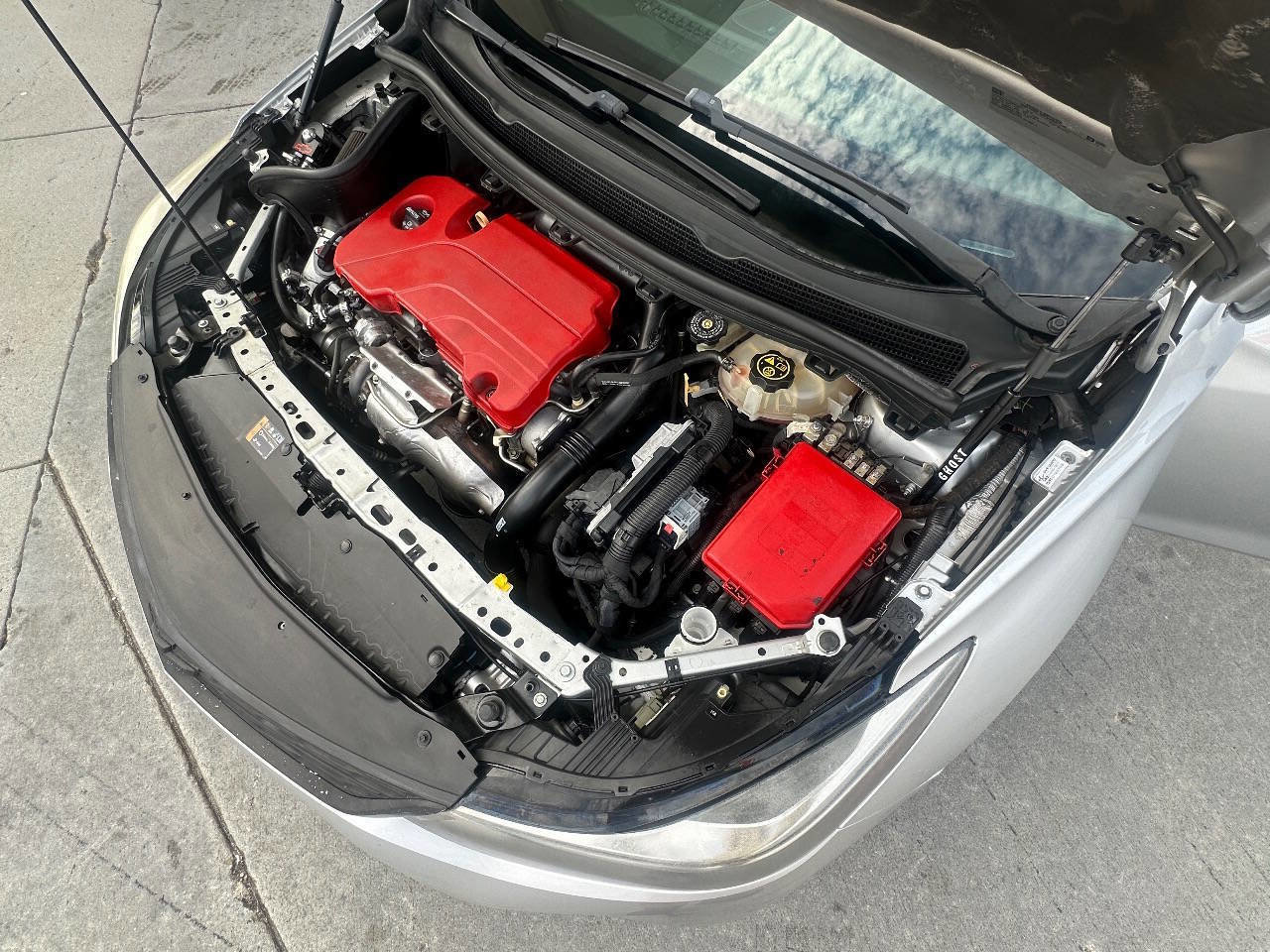 Used 2016 Chevrolet Cruze LT image 28