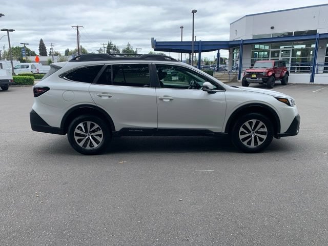 Used 2021 Subaru Outback Premium AWD/4WD image 7