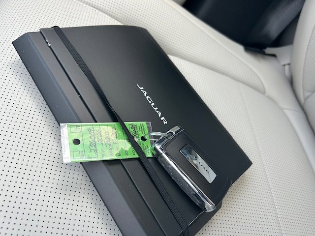 Used 2026 Jaguar F-PACE R-Dynamic S image 32