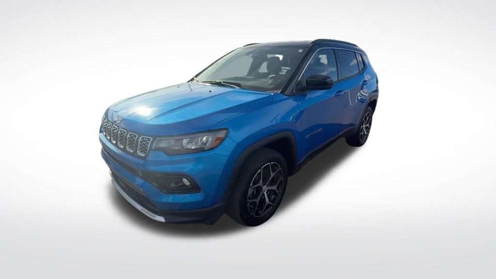 Used 2024 Jeep Compass Limited image 31