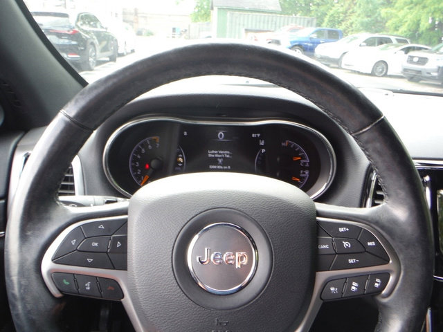 Used 2020 Jeep Grand Cherokee Limited w/ Premium Lighting Group AWD/4WD image 36
