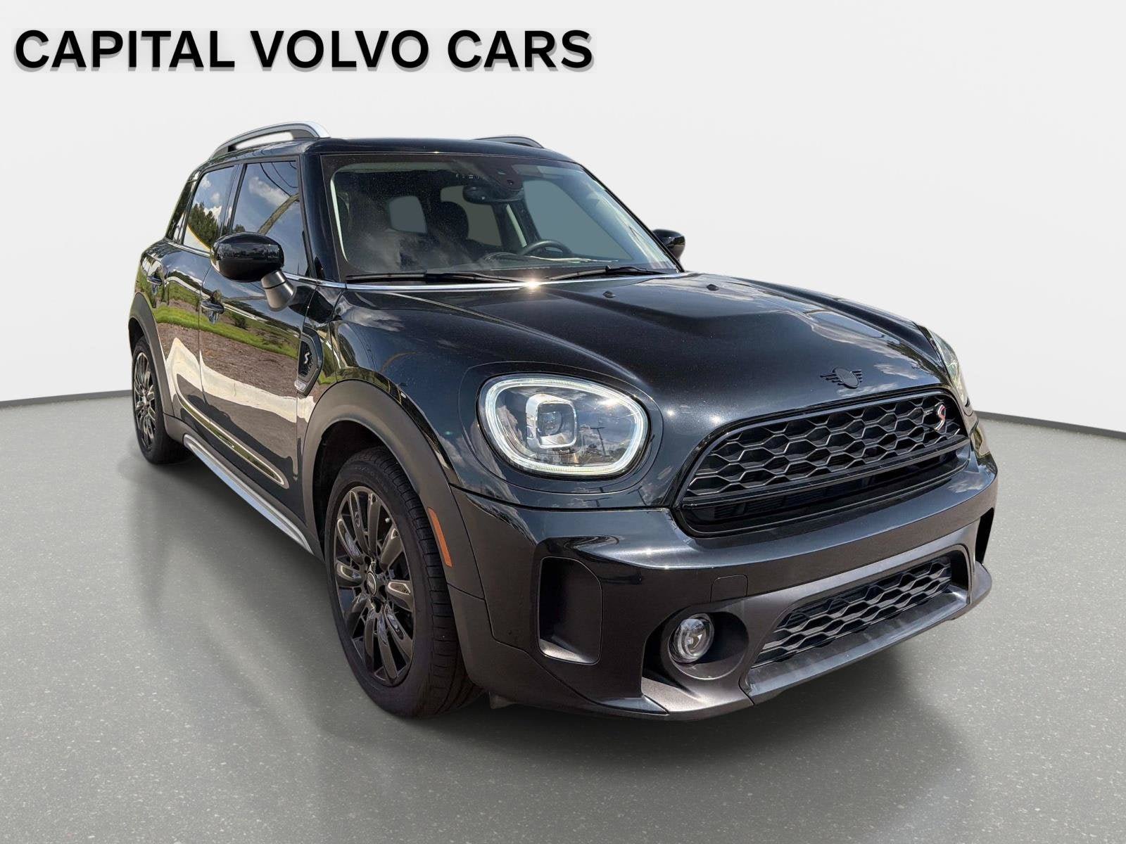 Used 2024 MINI Cooper Countryman S FWD image 3