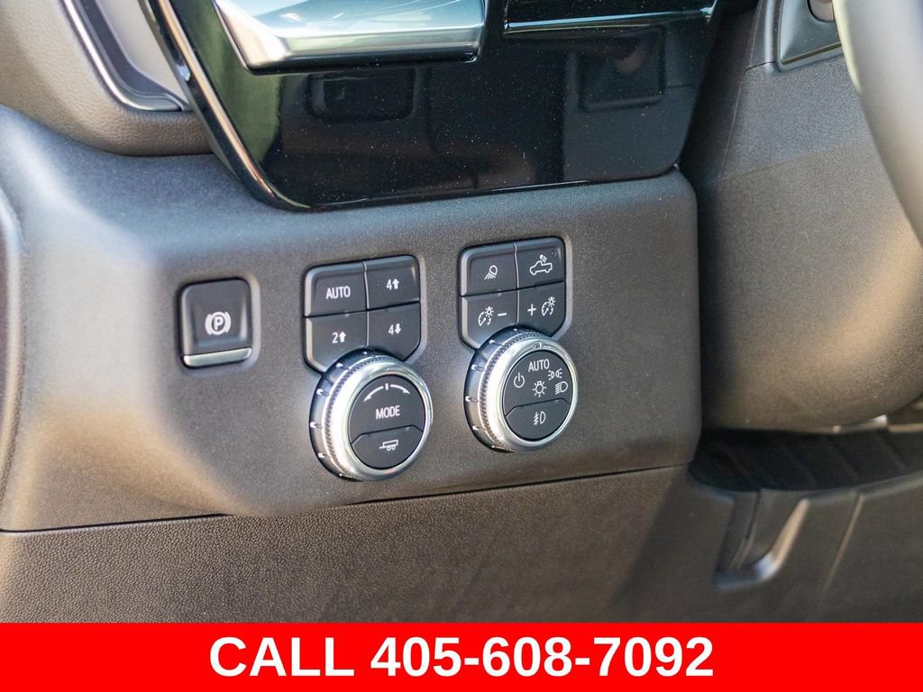 Used 2025 GMC Sierra 2500 SLT w/ SLT Premium Package AWD/4WD image 33