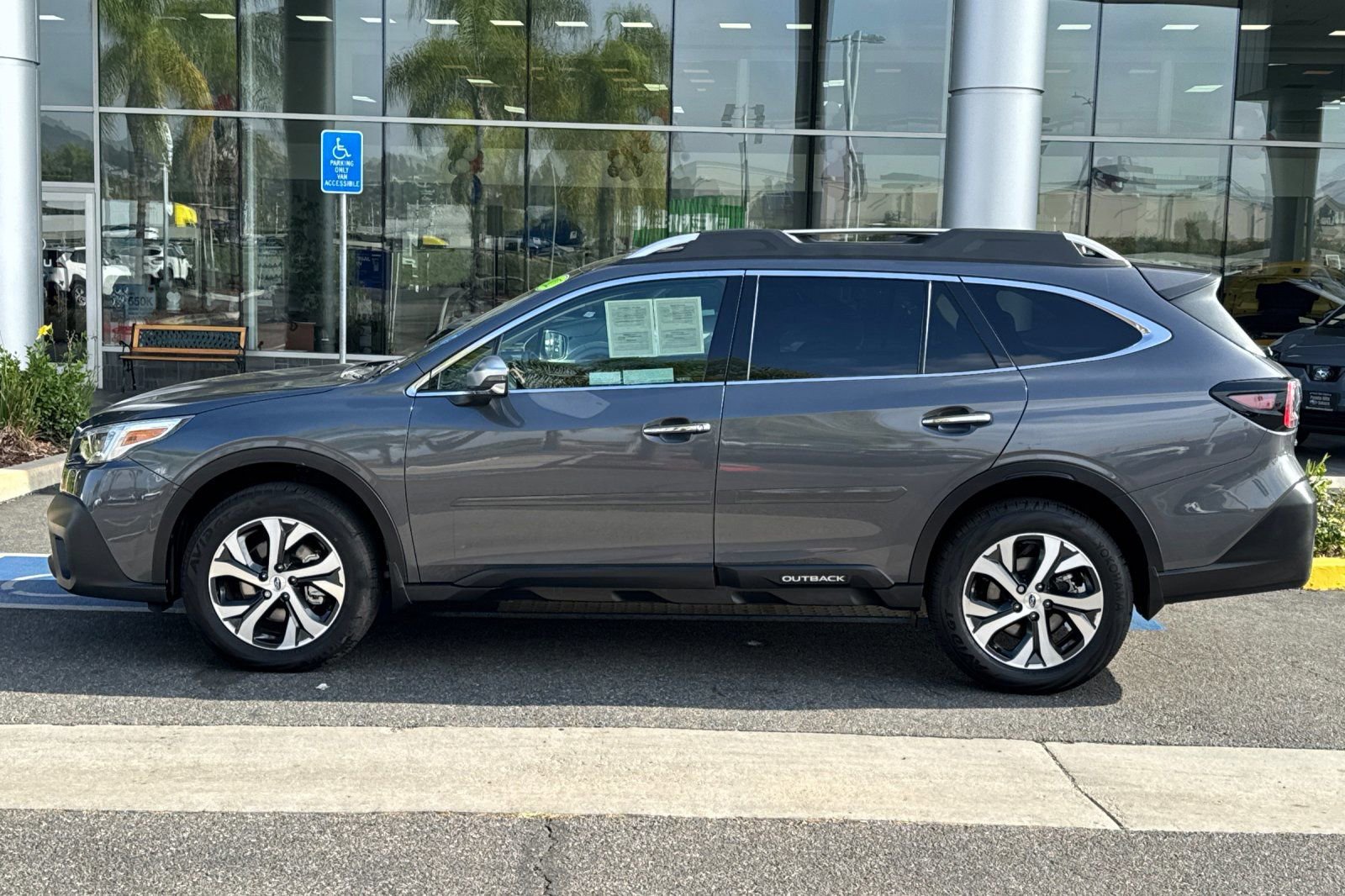 Used 2021 Subaru Outback Touring XT AWD/4WD image 9