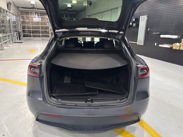 Used 2023 Tesla Model Y Performance image 33