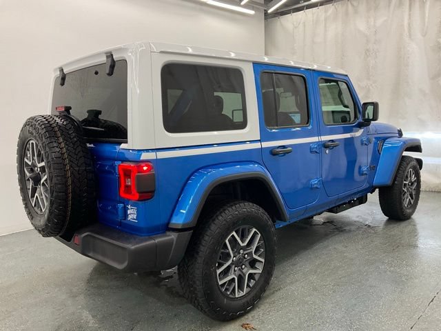 New 2026 Jeep Wrangler Unlimited Sahara w/ Whitecap Package AWD/4WD image 7
