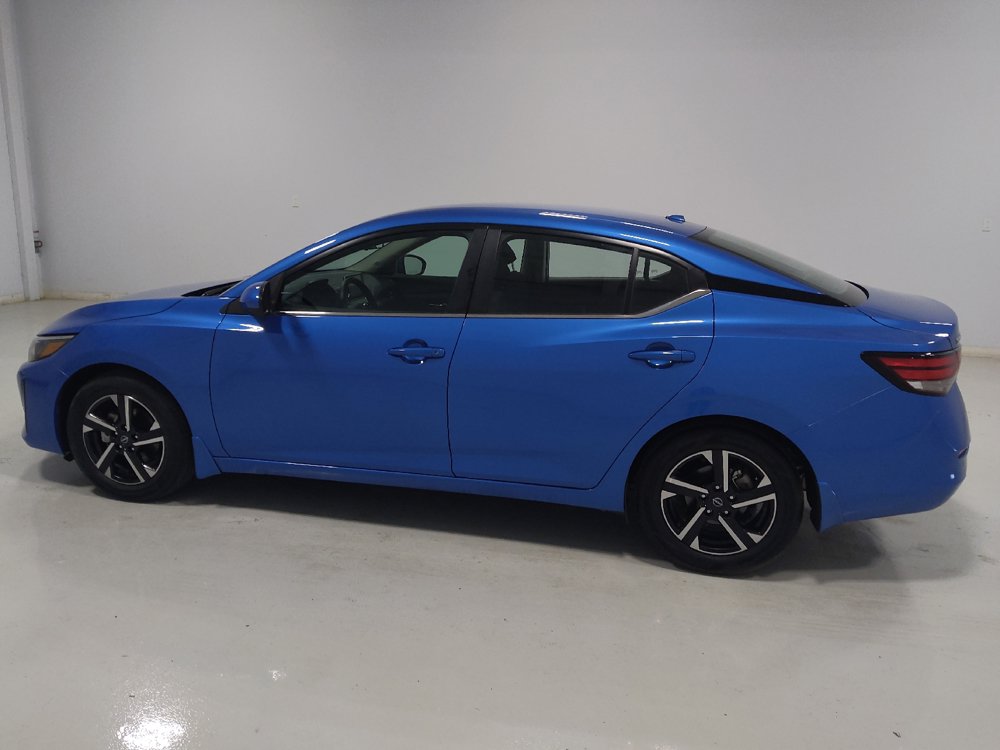 Used 2024 Nissan Sentra SV FWD image 3