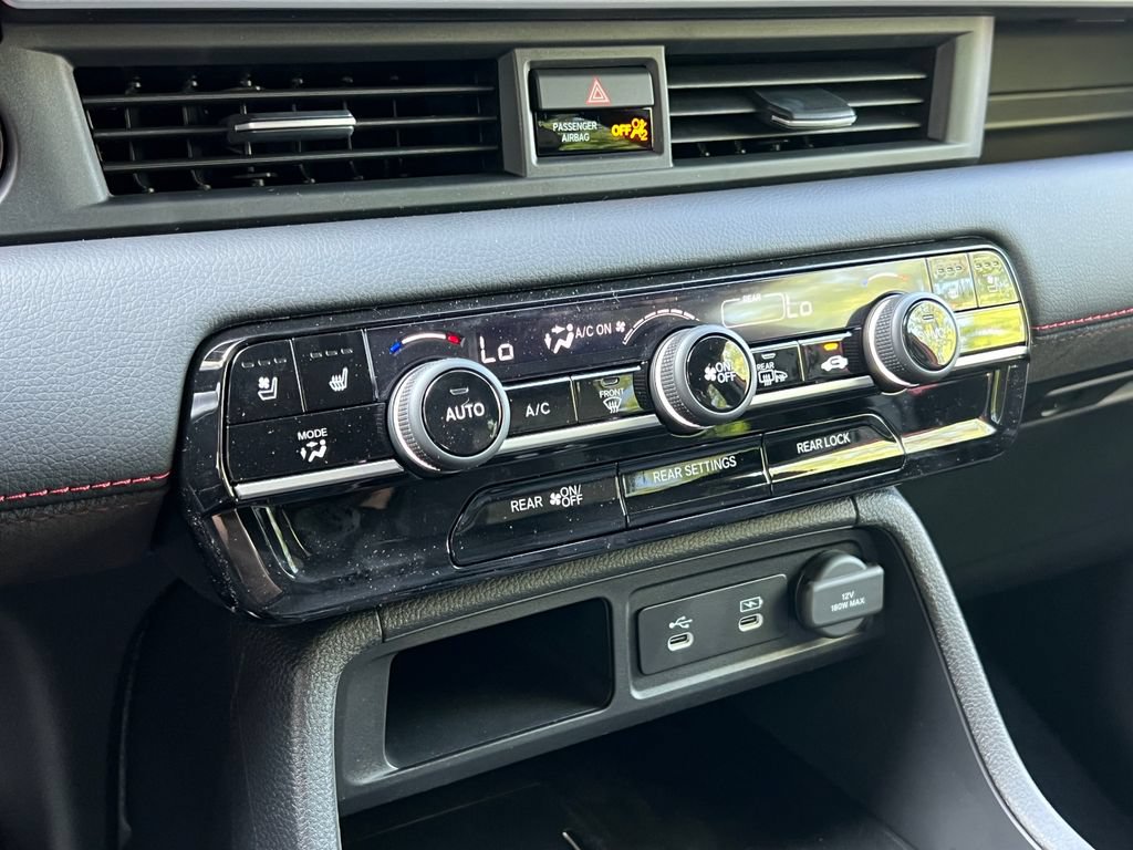 New 2026 Honda Pilot Black Edition image 31