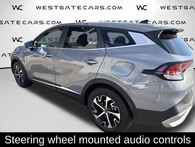 Used 2023 Kia Sportage EX FWD image 7
