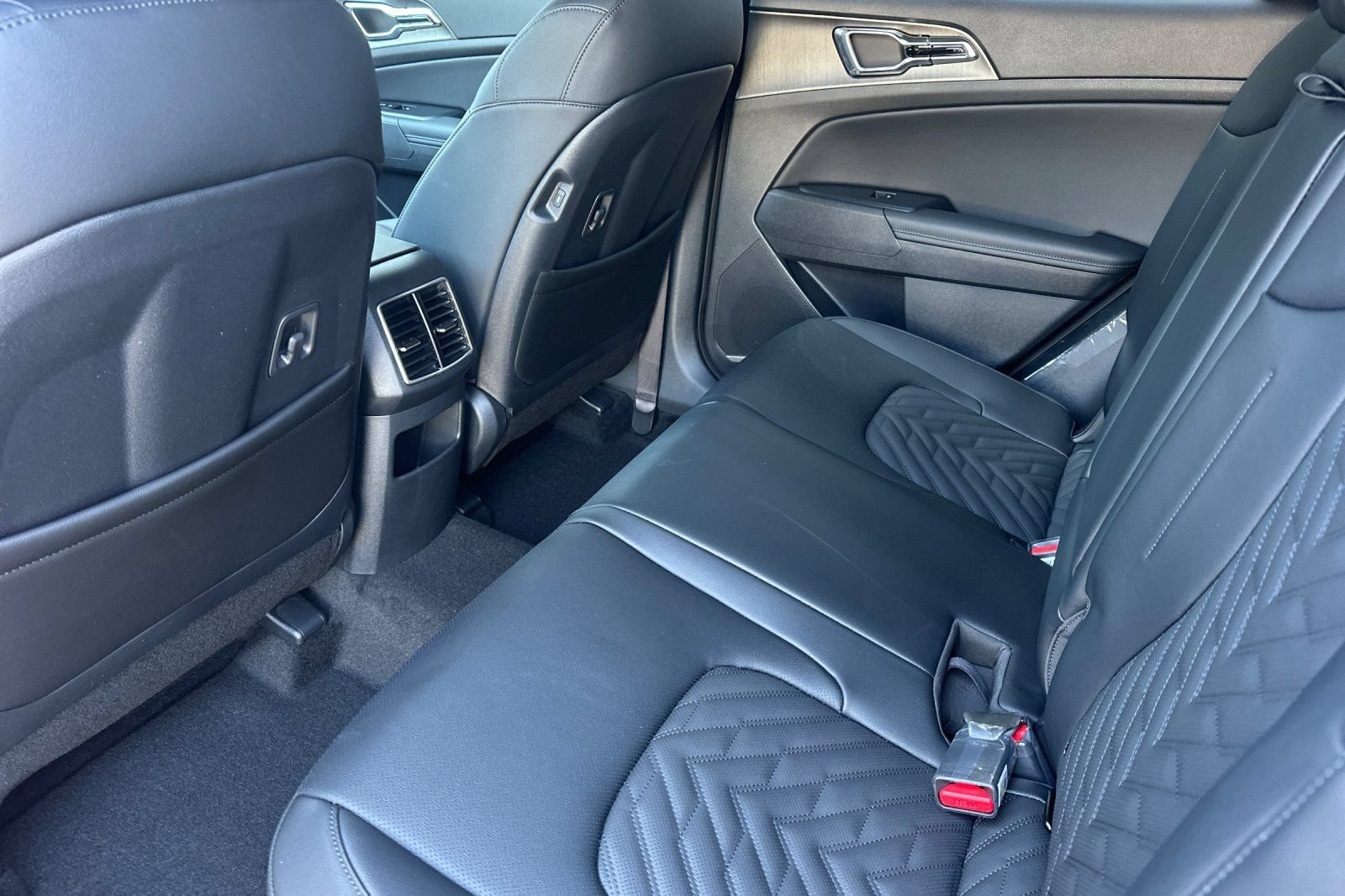 New 2026 Kia Sportage X-Line AWD/4WD image 12