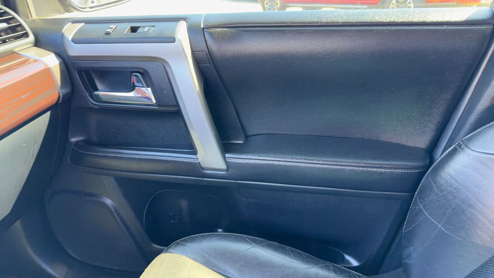 Used 2014 Toyota 4Runner Limited RWD image 23