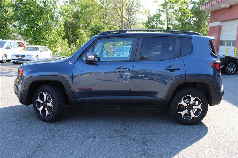 Used 2021 Jeep Renegade Trailhawk AWD/4WD image 2