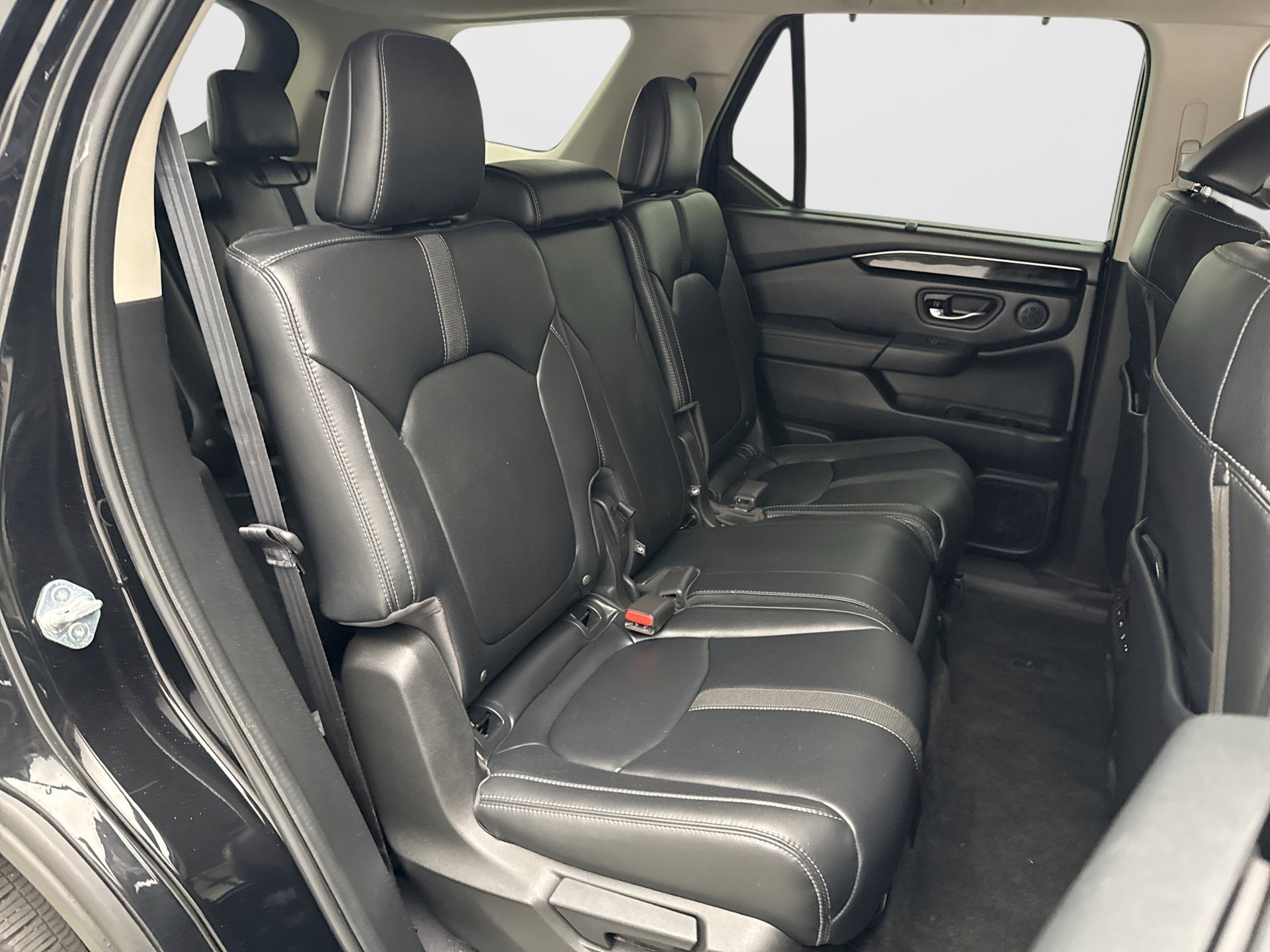 Used 2023 Honda Pilot EX-L image 17