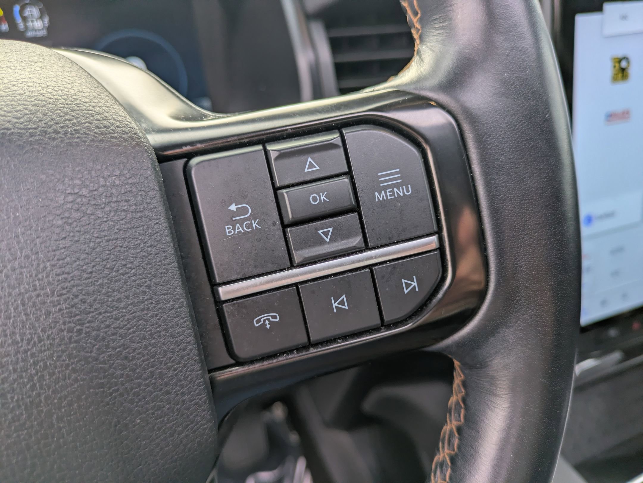 Certified 2023 Ford Expedition Platinum image 17