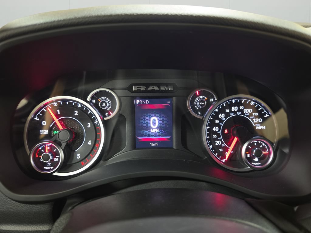 New 2027 RAM 3500 Big Horn AWD/4WD image 22