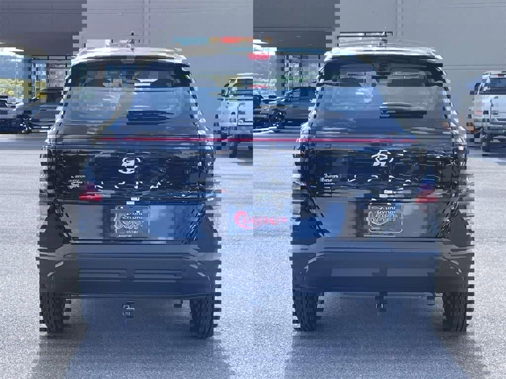 New 2026 Hyundai Kona SE image 24