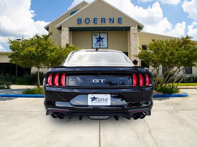 Used 2022 Ford Mustang GT Premium RWD image 4