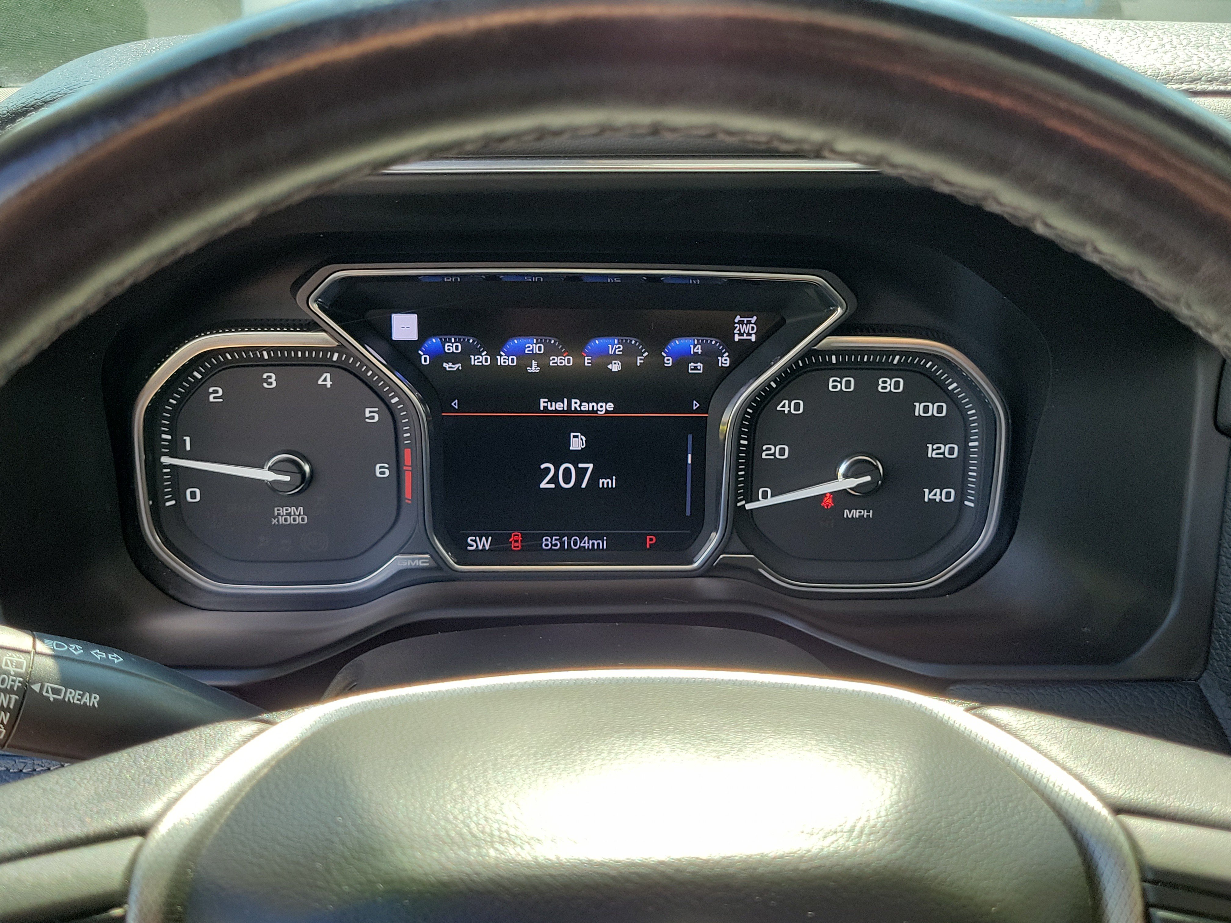 Used 2021 GMC Yukon XL Denali w/ Denali Ultimate Package AWD/4WD image 25