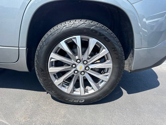 Used 2023 Chevrolet Traverse Premier AWD/4WD image 26