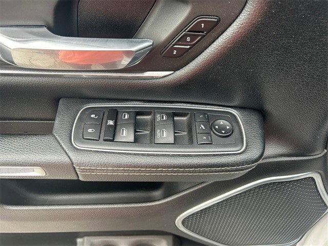 Used 2020 RAM 1500 Laramie w/ Sport Appearance Package image 19