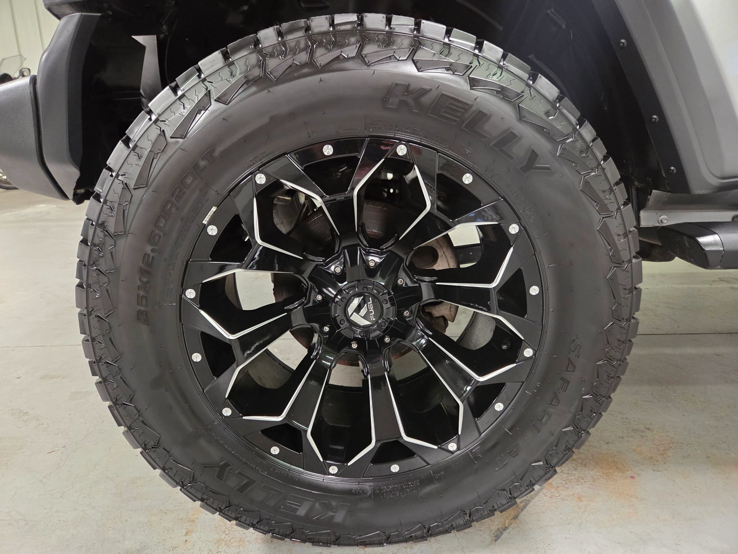 Used 2019 Jeep Wrangler Unlimited Sport S AWD/4WD image 13