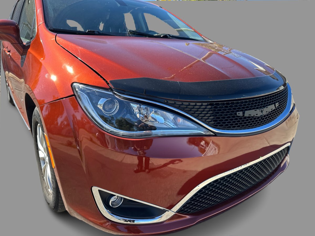 Used 2018 Chrysler Pacifica Touring-L Plus FWD image 47