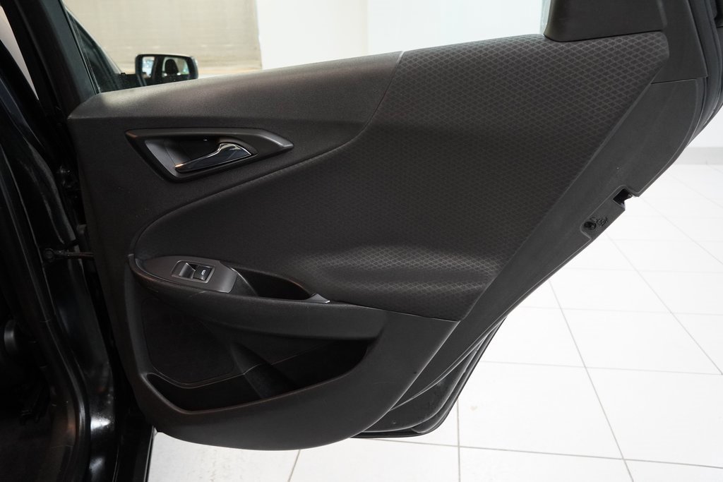 Used 2016 Chevrolet Malibu LT image 26